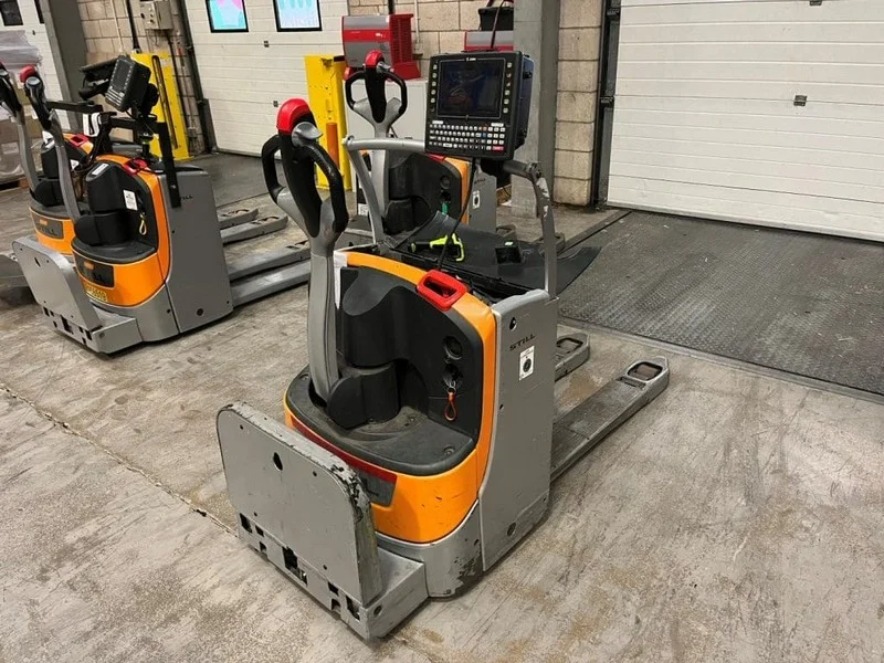 Hilco Global Europe - Pallet Racking, Materials Handling Equipment, Stock Control Systems & IT Equipment Auction - Auction Image 2