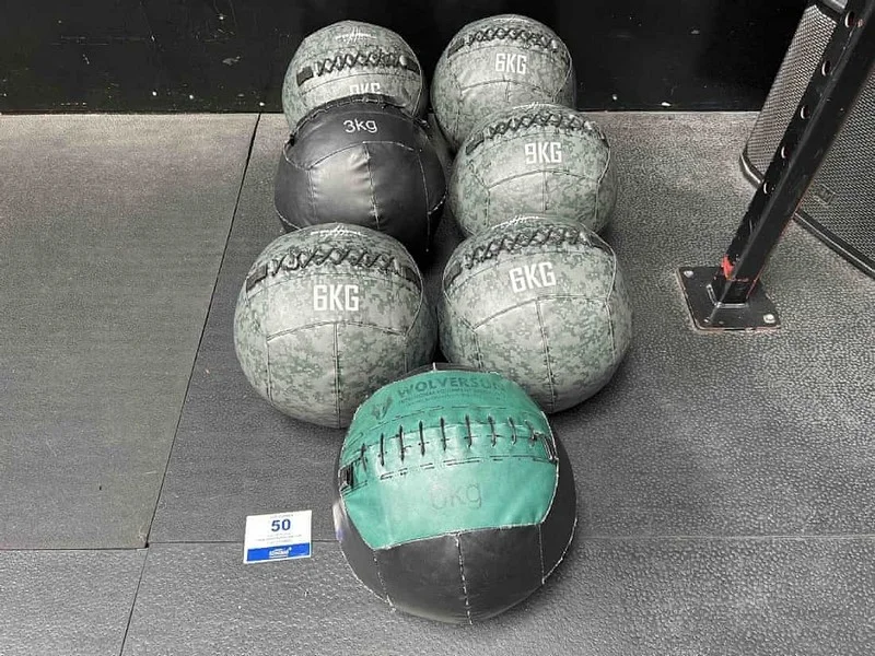 Sweeney Kincaid - Contents of a Gym Auction - Auction Image 7