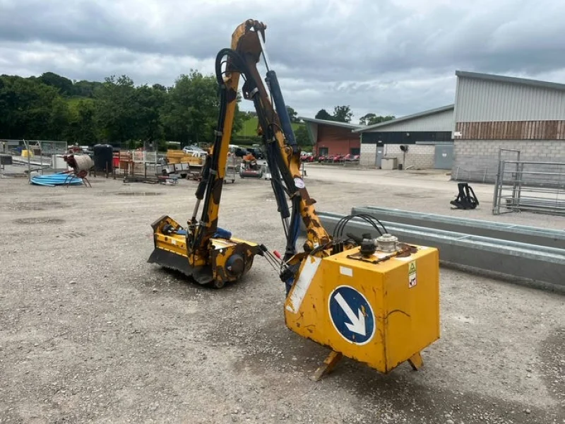 Ruthin Farmers Auction Company Ltd - Machinery, Vehicles & Tools Auction - Auction Image 6