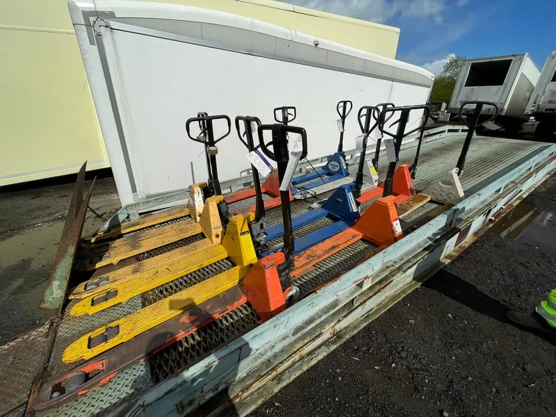 Sanderson Weatherall LLP - Leeds - Modern IT Equipment to inc. Thermal Label Printers, PCs, Laptops, Monitors, Printers, Network Equipment, Scanners, Workshop & Warehouse Equipment Auction - Auction Image 5