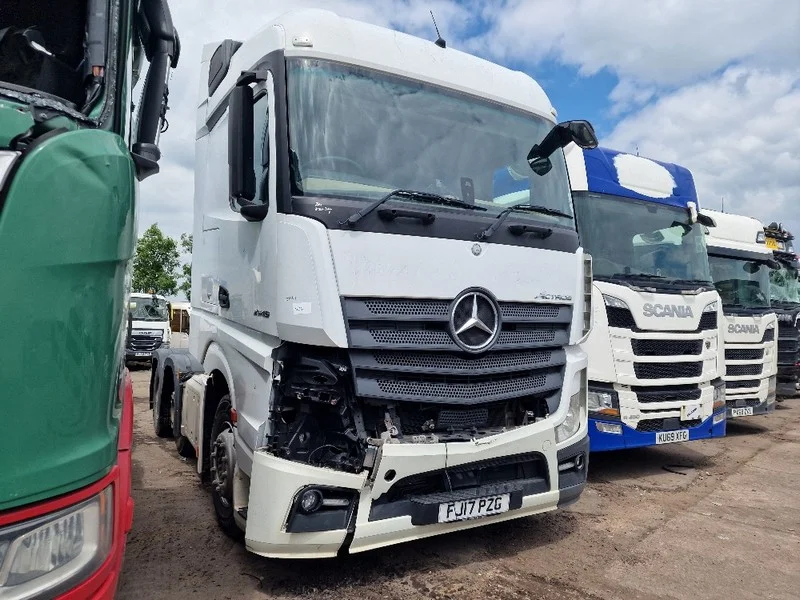 Malcolm Harrison Auctions Ltd - Truck, Plant & Salvage Auction - Auction Image 6