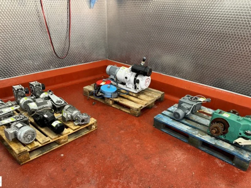 Pinder Asset Solutions Ltd - Surplus Electrical and Process Plant Auction including Inverter Drives, Vacuum Pumps and Geared Motors - Auction Image 6
