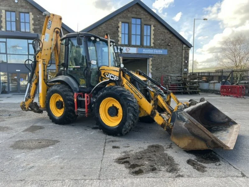 Gavel Auctioneers Ltd - JCB 4CX Backhoe Loader, 2no. JCB 540-170 Telehandlers & JCB 6T Dumper Auction - Auction Image 1