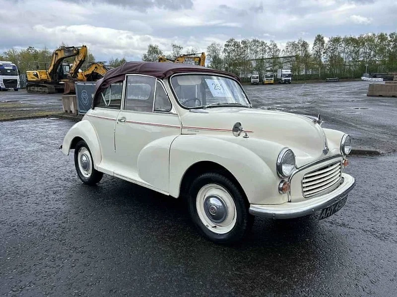 Sweeney Kincaid - Monthly Collection Auction of Vehicles to include Volkswagen, Mercedes and More - Auction Image 6