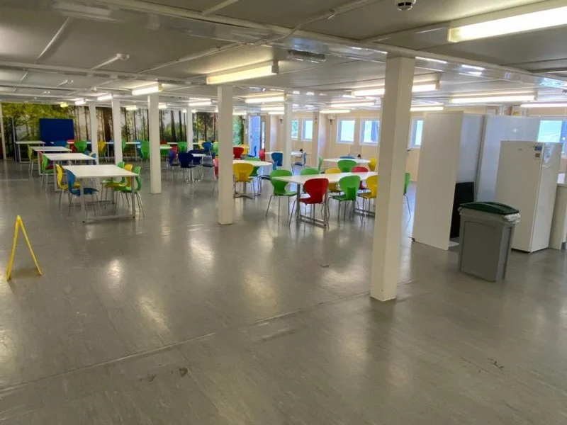 BPI Auctions - 80ft x 121ft 22 Bay Modular Building with Canteen, Toilets, Meeting Rooms, Prayer Room, Cafeteria & Cooking Area - Auction Image 3