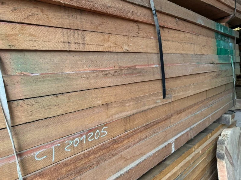 BPI Auctions - Solid Oak, Yew, Western Red Cedar, Californian Redwood Live Edge Slabs, Beams & Coin Slabs at Auction - Auction Image 1