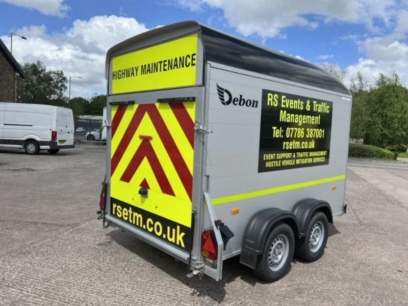 Gavel Auctioneers Ltd - Debon Twin Axle Box Trailer Auction - Auction Image 4
