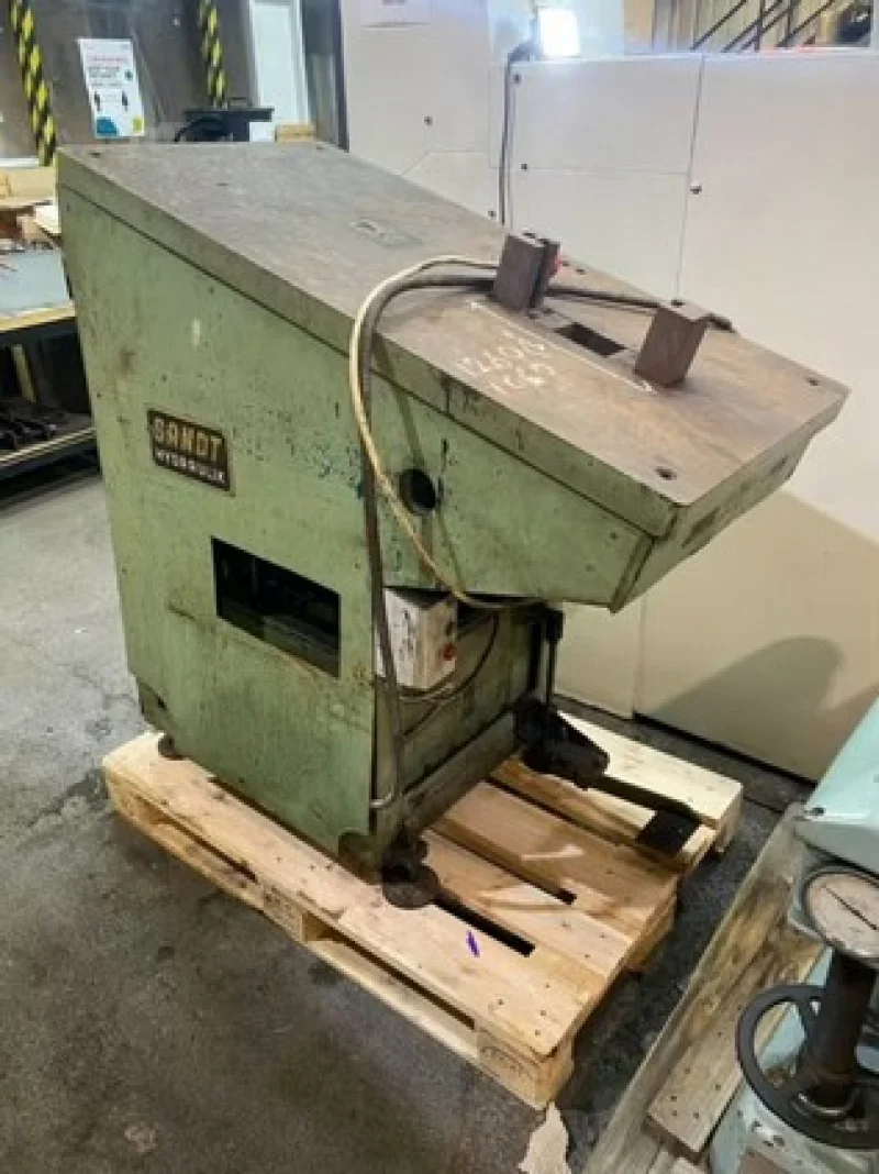 Apex Auctions Ltd - Surplus Machinery & Equipment Auction - Auction Image 4