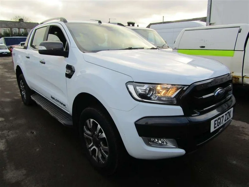 Burnley Auctioneers - Light Commercial, Cars, HGVs, Plant & Machinery & Tools Auction - Auction Image 12