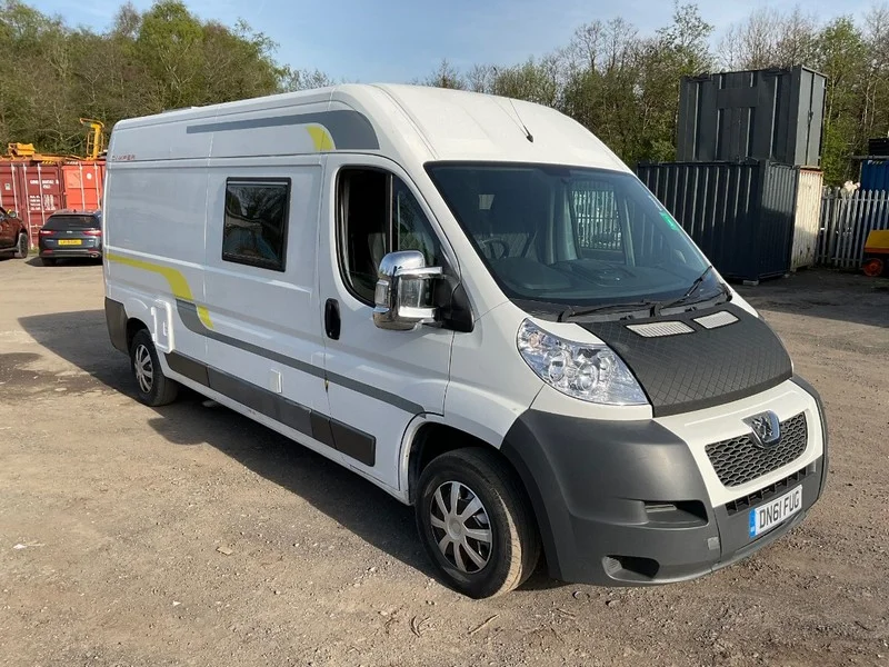 BPI Auctions - Commercial Vehicle Auction to include Iveco Road Sweeper, Mercedes Dropside Lorry, DAF Flatbed with Crane, Mercedes Sprinters, Ford Rangers, Fiestas, Transit Customs & more - Auction Image 2