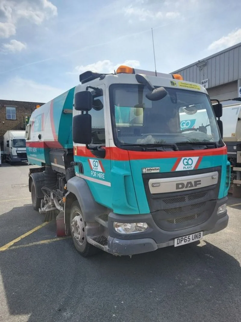 Hilco Global Europe - Sweeper Trucks, Workshop Equipment & Ancillaries Auction - Auction Image 2