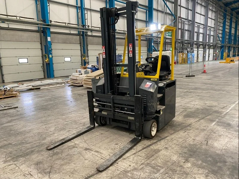 BPI Auctions - 2016 Combilift Multidirectional Counter Balance Forklift Auction - Auction Image 4