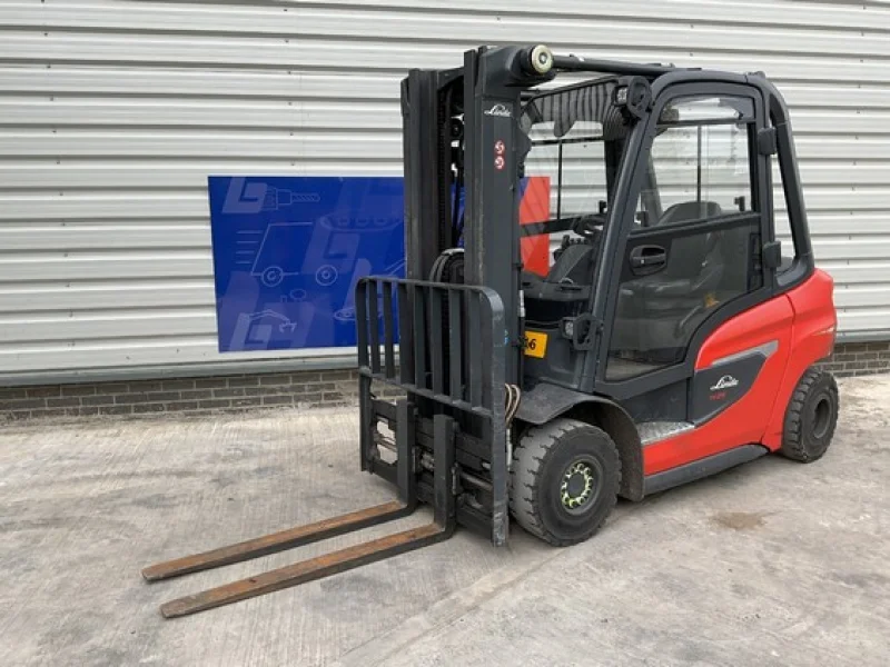 BPI Auctions - 2021 Combilift CB3000 & 2022 Linde H 25 Diesel Forklift Truck Auction - Auction Image 2