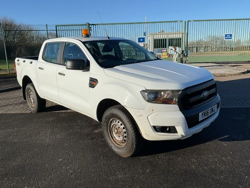 BPI Auctions - Commercial Vehicle Auction to include Iveco Road Sweeper, Mercedes Dropside Lorry, DAF Flatbed with Crane, Mercedes Sprinters, Ford Rangers, Fiestas, Transit Customs & more - Auction Image 4