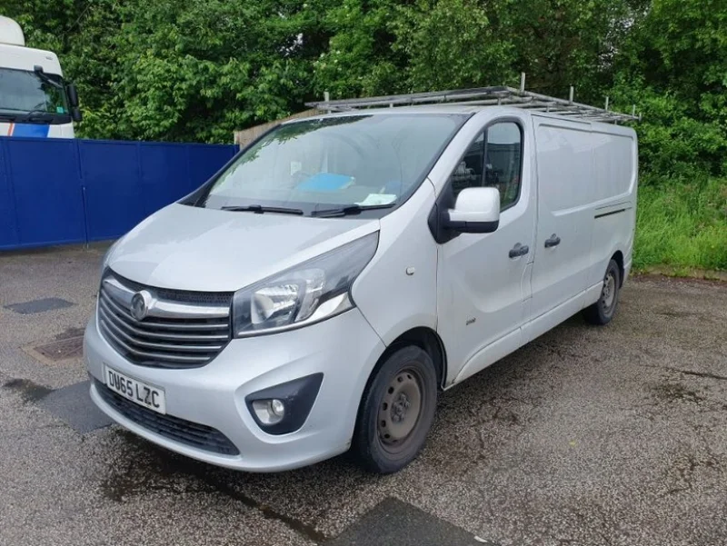 JPS Chartered Surveyors - Motor Vehicle Auction to include Vauxhall, Ford and Renault - Auction Image 5