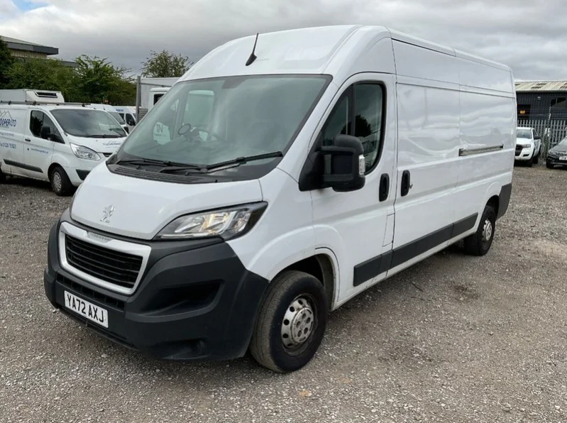 BPI Auctions - 2023 - 2020 Peugeot Boxer BlueHDi Vans & 2020 Citroen Relay BlueHDi Vans at Auction - Auction Image 1
