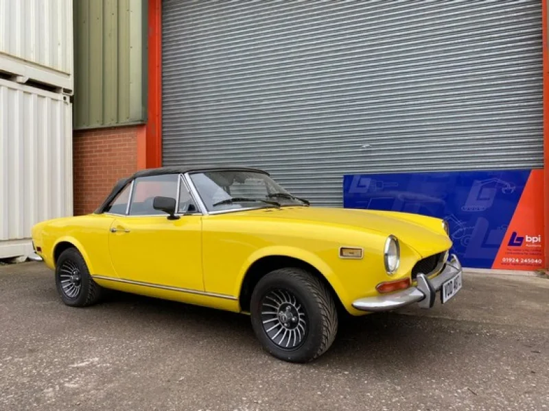 BPI Auctions - UK Registered Classic Cars to include Volkswagen Jurgens Autovilla's, Volkswagen T2, Fiat 124's, Alfa Romeo GTV & Mercedes 200 - Auction Image 2