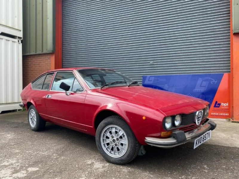 BPI Auctions - UK Registered Classic Cars to include Volkswagen Jurgens Autovilla's, Volkswagen T2, Fiat 124's, Alfa Romeo GTV & Mercedes 200 - Auction Image 3