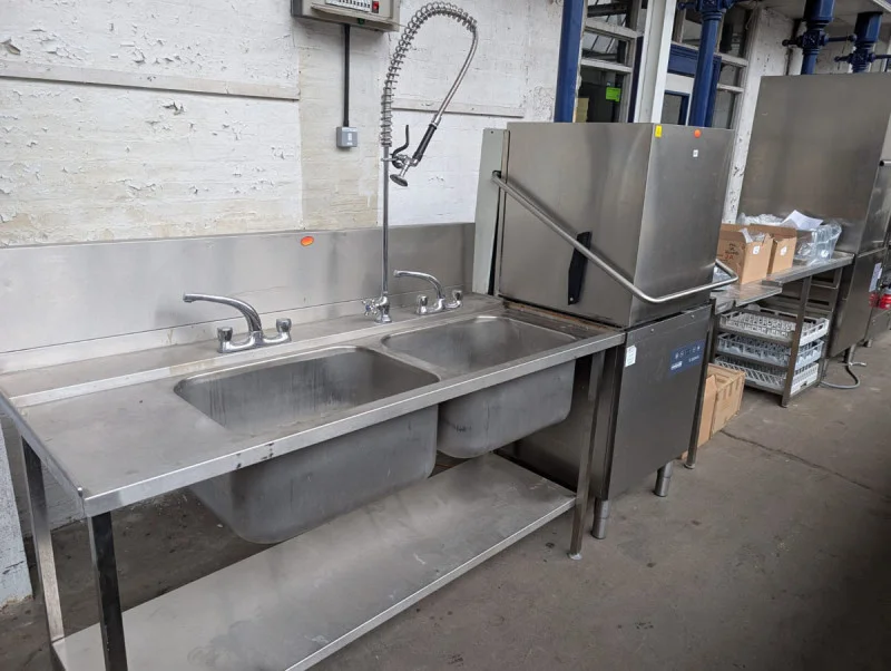 W & H Peacock - Commercial Catering Equipment Auction - Auction Image 10