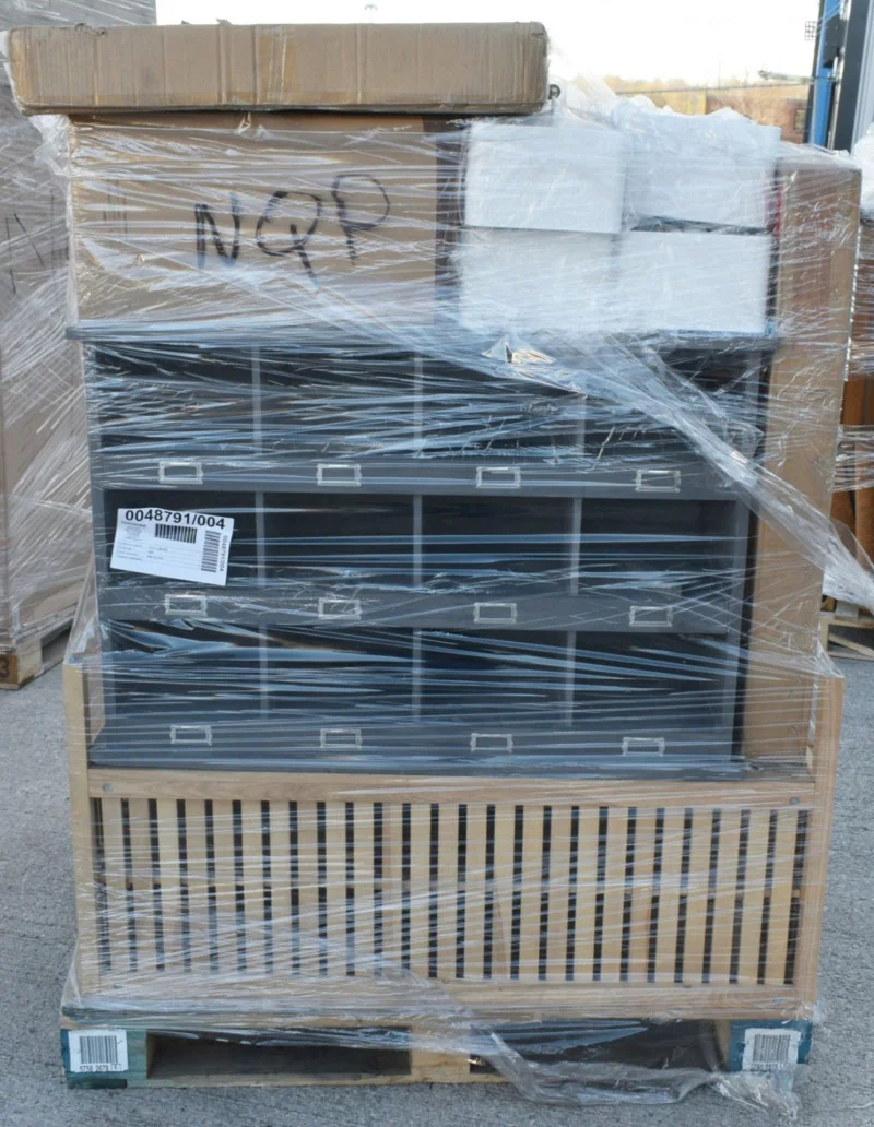 In2Corporate Ltd - Assorted Pallet Job Lots From a Premium Garden Furniture Retailer - Online Auction Featuring Bistro Sets, Benches, Coffee Tables, Storage Units & Shelving, Planters, Home Decor & More - Auction Image 5