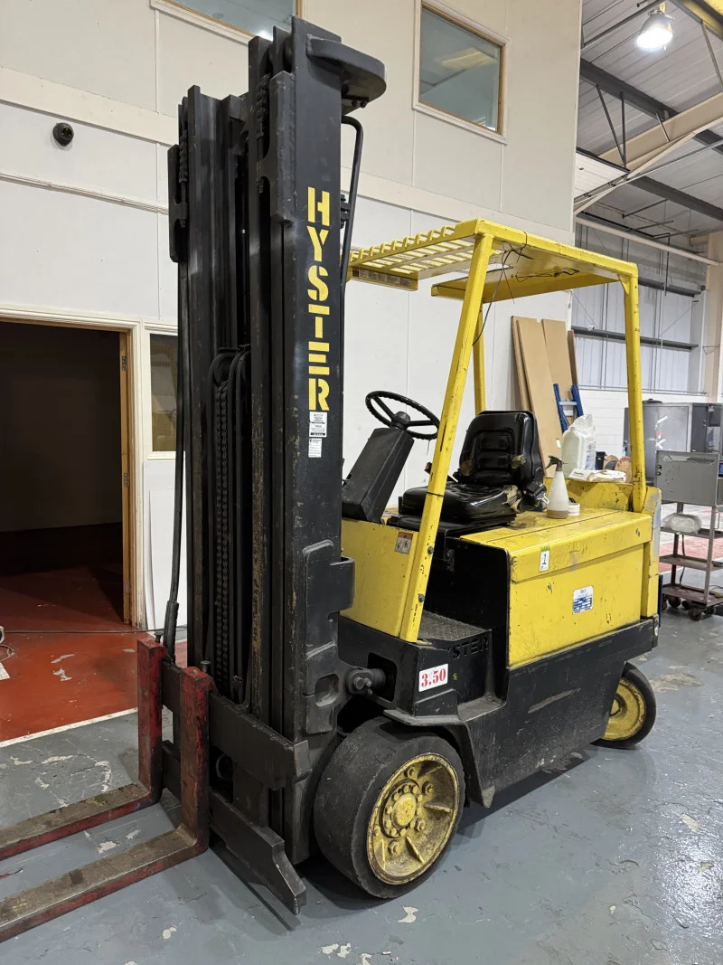 Pinder Asset Solutions Ltd - Forklift Trucks and Range of Pallet and Stock Racking at Auction - Auction Image 1